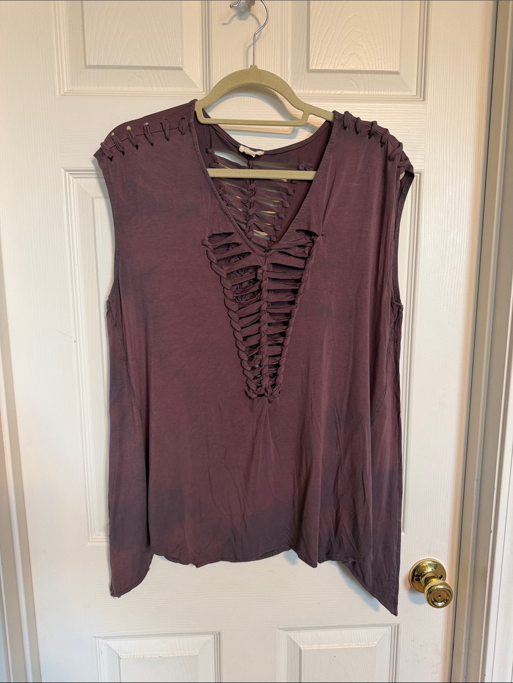 POL Plum Sleeveless Lace-Up V-Neck Tank